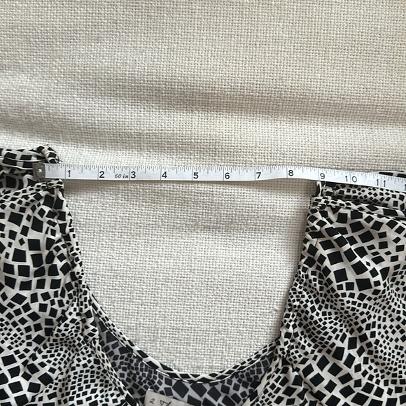 2 Three 4 Silk Cold Shoulder Mini Dress - Picture 8 of 10